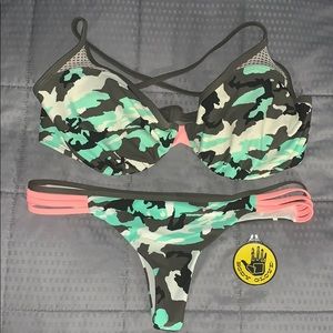 Body Glove Bikini top and bottom